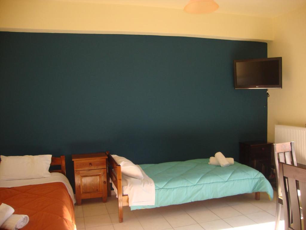 Kafiona Guesthouse Pyrgos Dirou Phòng bức ảnh